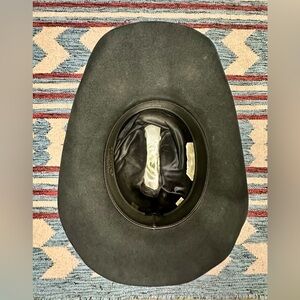 Resistol 4X Beaver George Strait design black cowboy hat, 7 1/4, perfectly worn